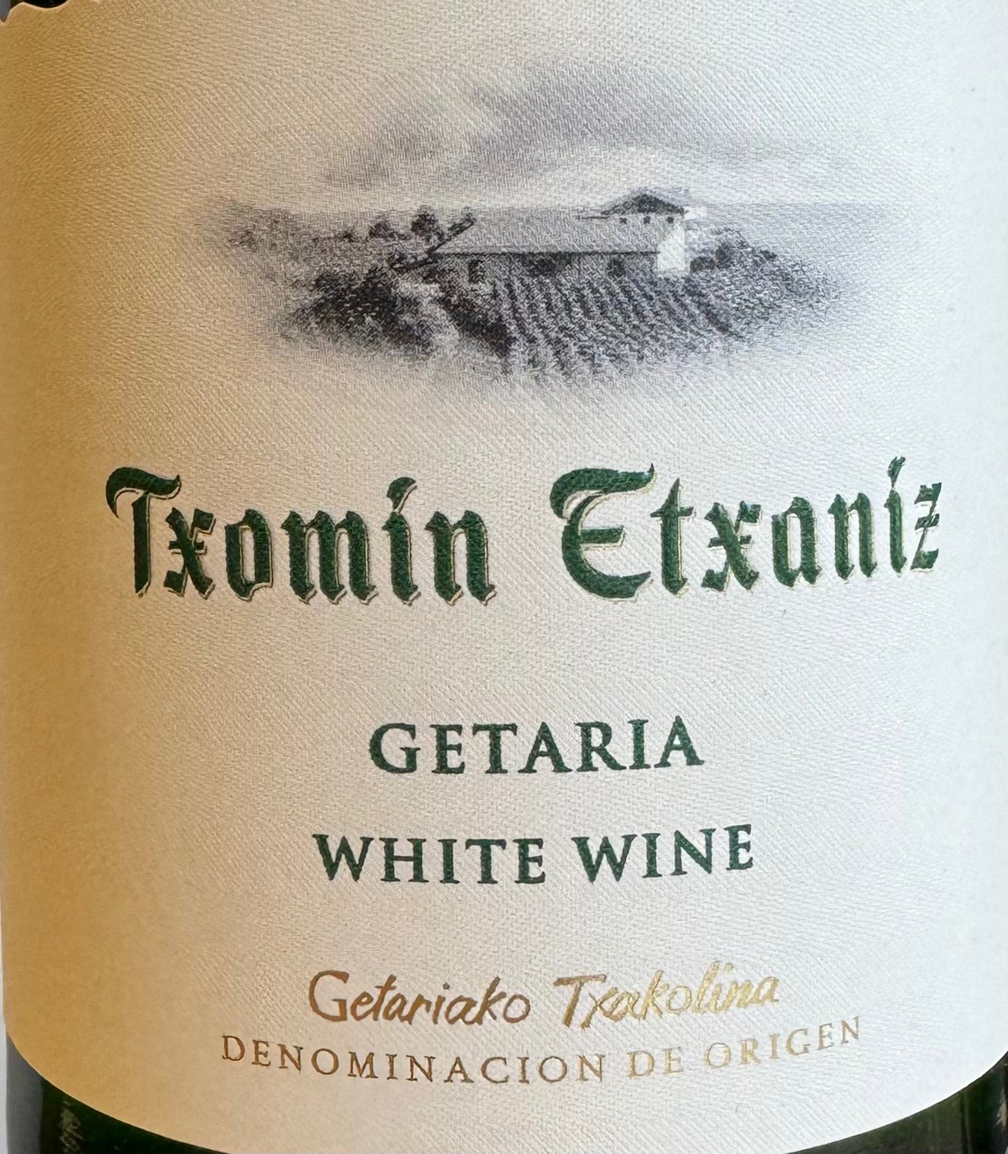Txomin Etxaniz Premium White Product