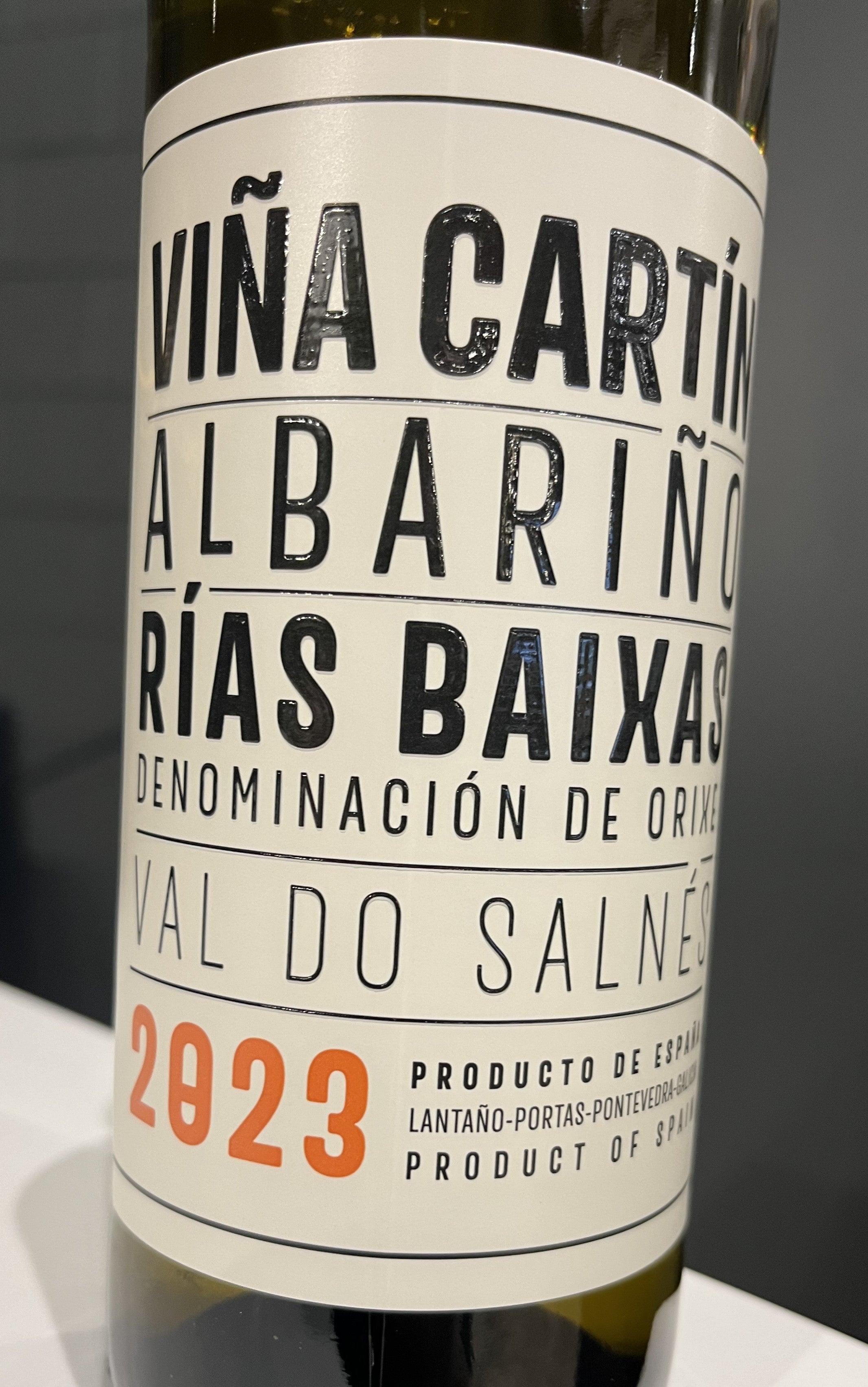 Vina Cartin 'Val do Salnes' Spanish Albarino White Wine