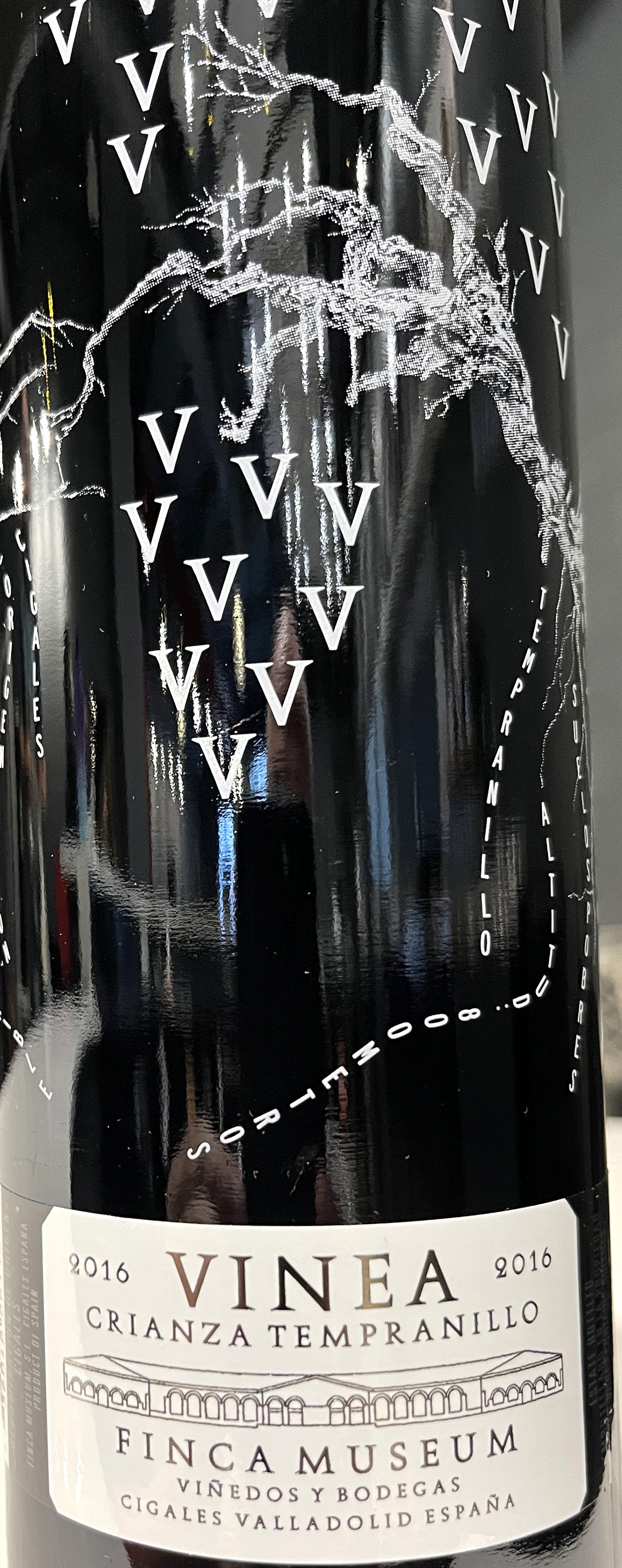 Vinea Finca Museum Crianza Spanish Red Wine