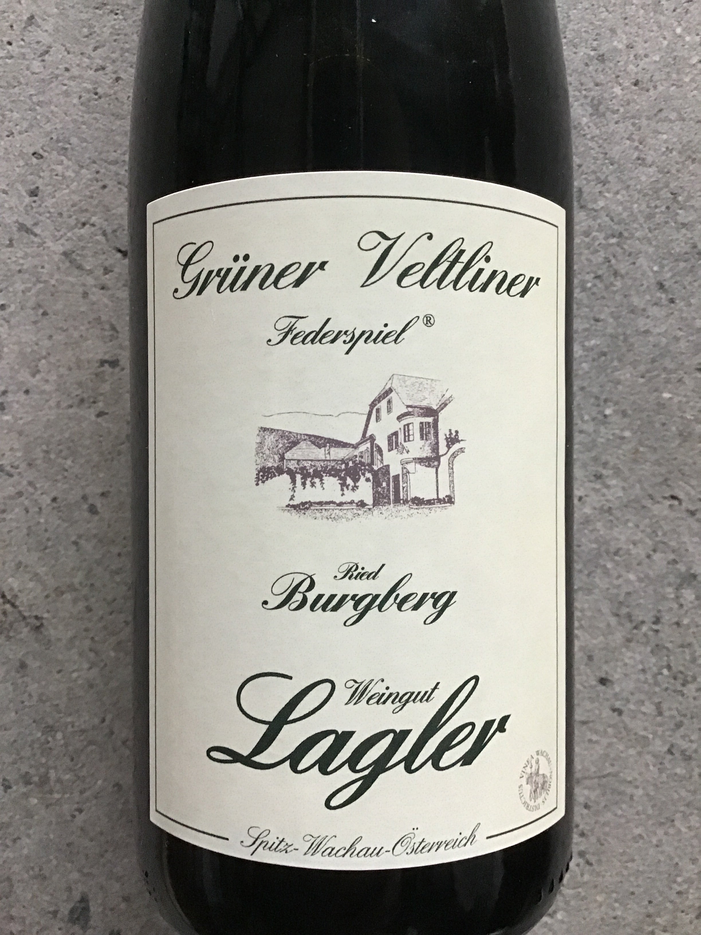 Weingut Lagler Burgberg Austrian Premium Gruner Veltliner Wine
