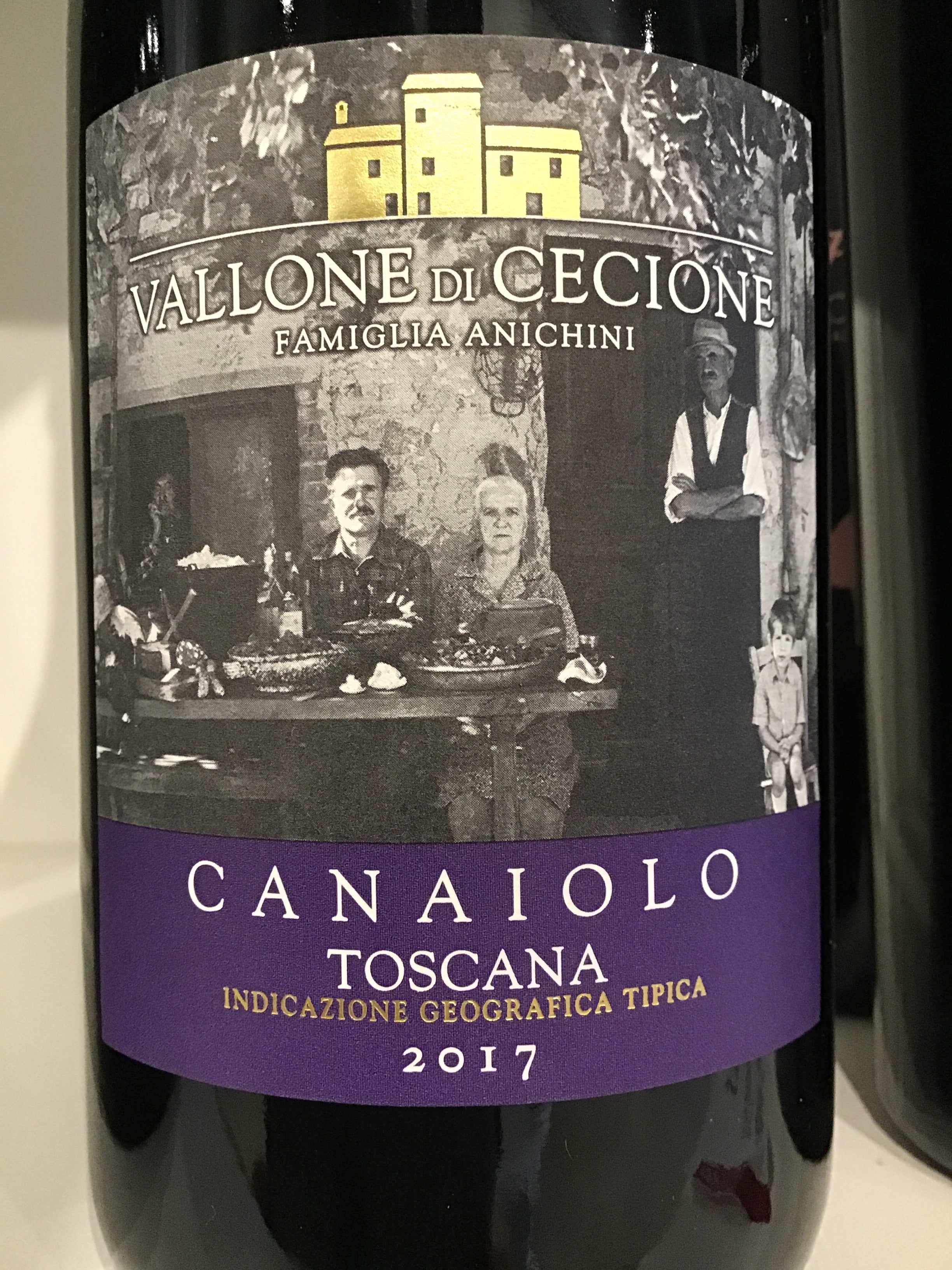 Toscana IGT Canaiolo from Vallone de Cecione - A Floral Italian Wine