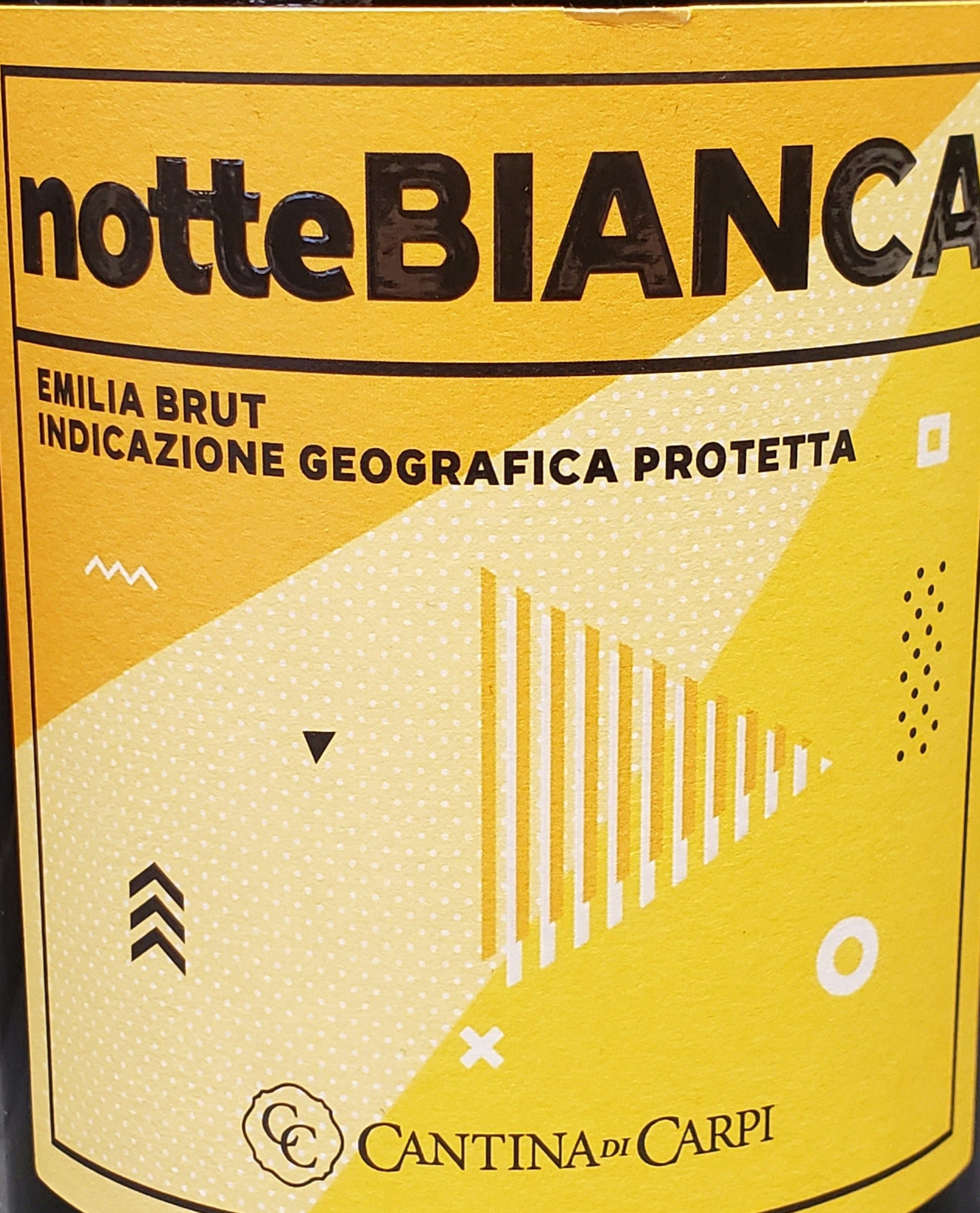 NV Cantina di Carpi Nottebianca - A Delightful White Wine Blend