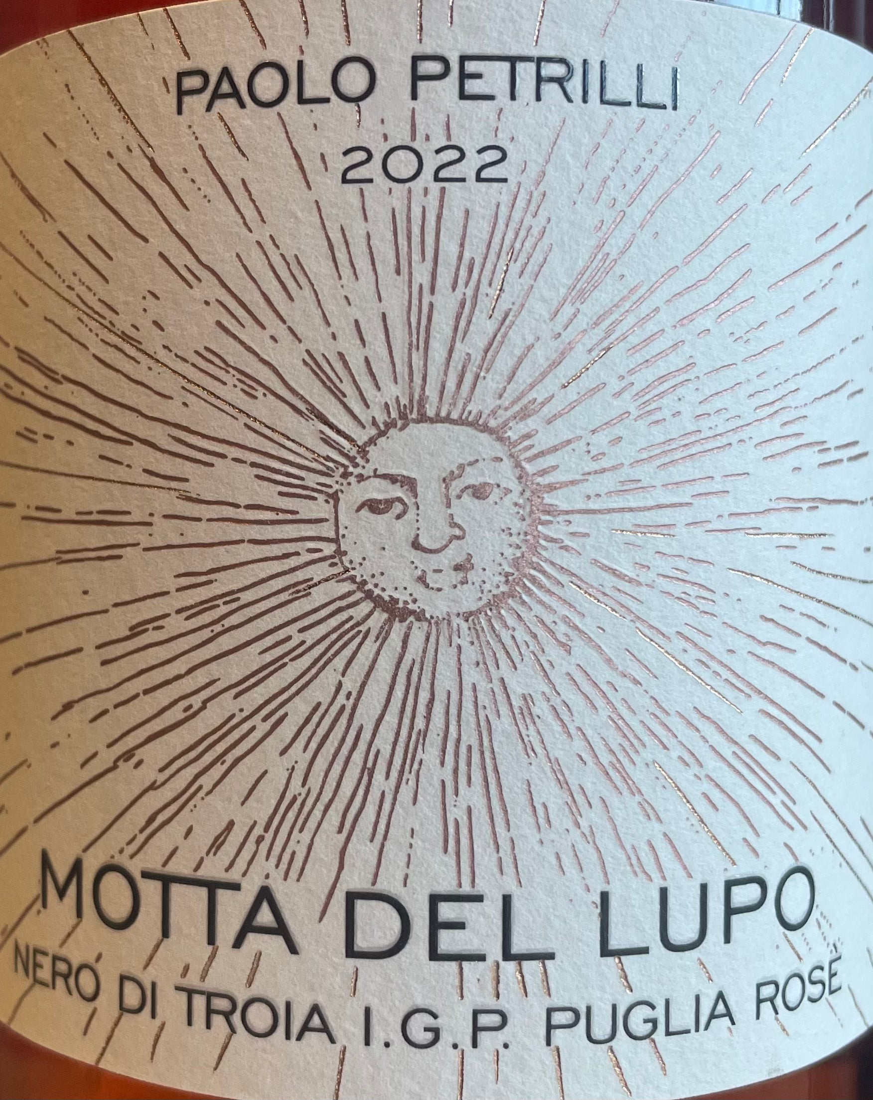 Paolo Petrilli's 'Motta del Lupo' Rosé Wine - A 2022 Delight from Puglia, Italy