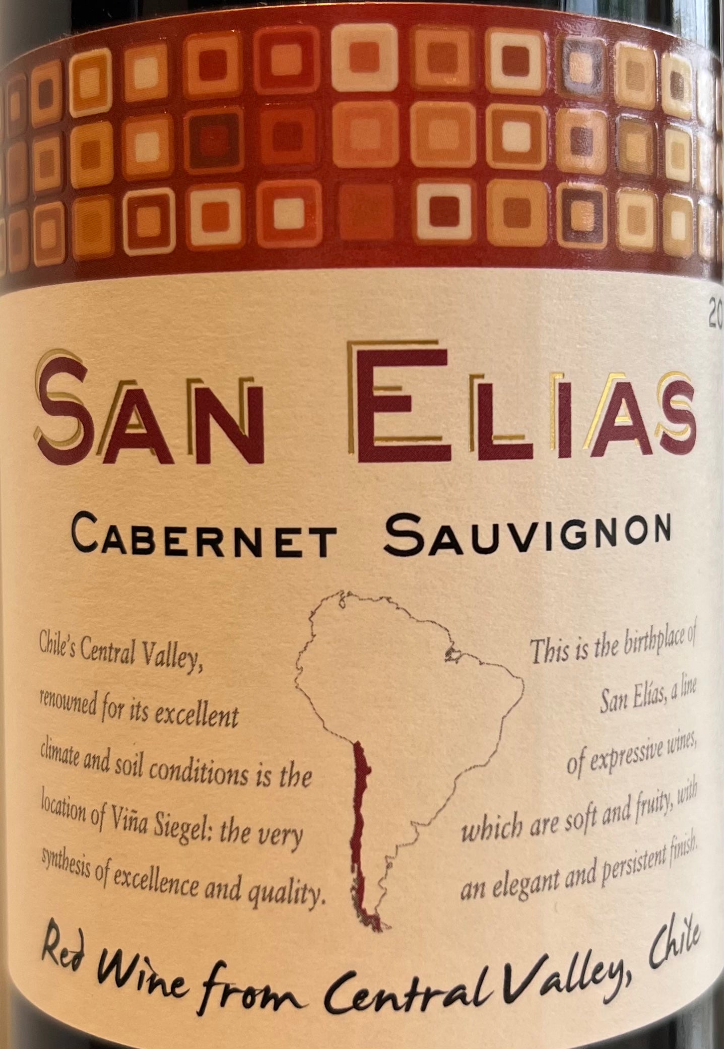 San Elias Premium Cabernet Sauvignon - A Smooth and Flavorful Wine